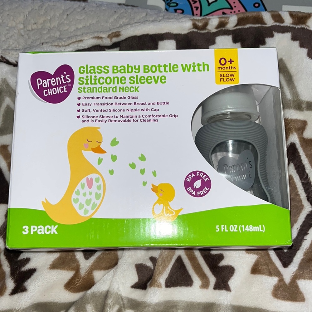 Parents Choice 5 oz glass bottles with silicone sleeve